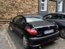 Schwarz Gebraucht 2003 Peugeot 206 CC Cabrio | 1.000 € (Guter Preis)