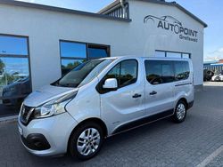 Grau Gebraucht 2019 Nissan NV300 Van | 27.990 €