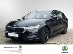 Schwarz Gebraucht 2022 Skoda Octavia Style Kombi | 22.980 € (Guter Preis)
