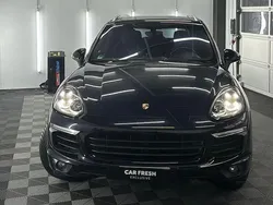 Blau Gebraucht 2015 Porsche Cayenne SUV | 33.290 € (Guter Preis)