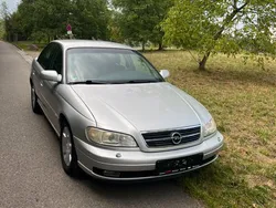 Silber metallic Gebraucht 2001 Opel Omega Selection Limousine | 3.200 € (Etwas zu teuer)
