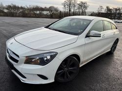 Weiß Gebraucht 2017 Mercedes CLA200 Shooting Brake Kombi | 9.900 € (Superpreis)