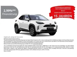 Weiss Neu 2025 Toyota Yaris Cross SUV | 27.890 €
