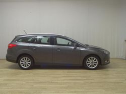 Magneticgrau metallic Gebraucht 2018 Ford Focus Titanium Kombi | 7.980 € (Guter Preis)