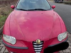 Rot Gebraucht 2004 Alfa Romeo 147 Kleinwagen | 1.499 € (Etwas zu teuer)