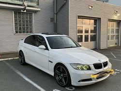 Weiß Gebraucht 2007 BMW 320 Limousine | 7.000 € (Teuer)