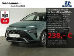Mangrove green Gebraucht 2024 Hyundai Bayon Trend SUV | 18.324 € (Guter Preis)