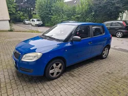 Blau Gebraucht 2009 Skoda Fabia Kleinwagen | 1.199 € (Guter Preis)