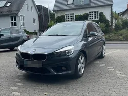 Grau Gebraucht 2016 BMW 218 Sport Line SUV | 10.000 € (Guter Preis)