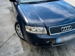 Blau Gebraucht 2001 Audi A4 Limousine | 450 € (Superpreis)