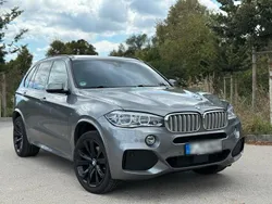 Grau Gebraucht 2018 BMW X5 M Sport SUV | 29.999 €