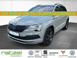 Grau Gebraucht 2022 Skoda Karoq SportLine SUV | 31.289 € (Fairer Preis)