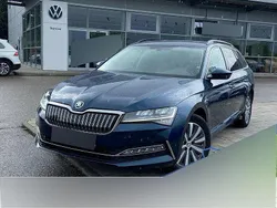 Lavablau metallic Gebraucht 2020 Skoda Superb Kombi | 25.890 € (Guter Preis)