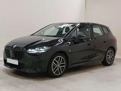 Saphirschwarz Gebraucht 2024 BMW 218 M Sport Van / Kleinbus | 27.999 € (Fairer Preis)