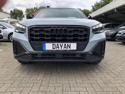 Grau Gebraucht 2020 Audi Q2 Edition .1 SUV | 31.900 €