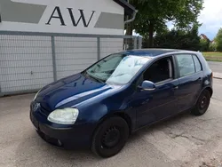 Blau Gebraucht 2005 VW Golf V Trendline Limousine | 850 € (Superpreis)