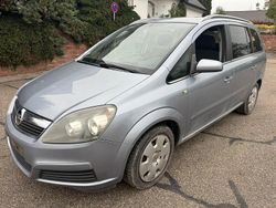 Grau Gebraucht 2006 Opel Zafira Van / Kleinbus | 1.350 € (Guter Preis)