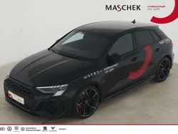Mythosschwarz Gebraucht 2023 Audi RS3 Sportback Ambiente Kleinwagen | 54.440 € (Fairer Preis)