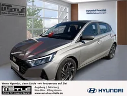 Brass (metallic) Gebraucht 2023 Hyundai i20 Advanced Kleinwagen | 17.485 €