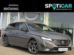 Grau Gebraucht 2024 Peugeot 308 SW Allure Kombi | 19.680 € (Fairer Preis)