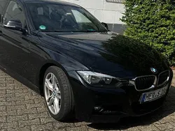 Schwarz Gebraucht 2016 BMW 320 M Sport Kombi | 15.450 € (Superpreis)