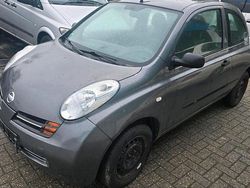 Grau Gebraucht 2005 Nissan Micra Kleinwagen | 300 € (Superpreis)