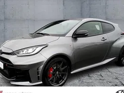 Grau Gebraucht 2024 Toyota Yaris Kleinwagen | 44.490 € (Guter Preis)