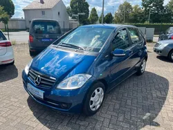 Blau Gebraucht 2011 Mercedes A160 Limousine | 5.490 € (Etwas zu teuer)