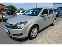 Panacotta Gebraucht 2009 Opel Astra GTC Edition Coupé | 5.999 € (Fairer Preis)