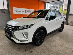 Weiß Gebraucht 2019 Mitsubishi Eclipse Cross Active SUV | 16.999 € (Guter Preis)