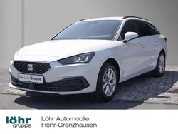 "candy" weiss Gebraucht 2024 Seat Leon ST Style Kombi | 21.680 € (Superpreis)