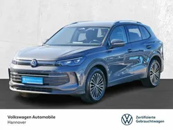 Grau Gebraucht 2024 VW Tiguan Life SUV | 32.880 € (Guter Preis)