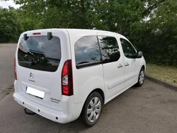 Weiß Gebraucht 2018 Citroën Berlingo Van / Kleinbus | 11.800 € (Teuer)