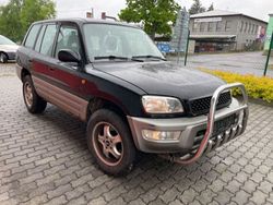 Schwarz Gebraucht 2000 Toyota RAV4 SUV | 1.999 € (Superpreis)