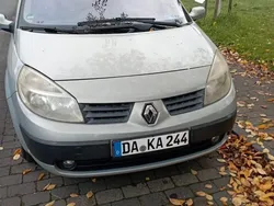 Gold Gebraucht 2003 Renault Grand Scénic Van / Kleinbus | 2.250 €