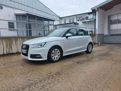 Weiß Gebraucht 2016 Audi A1 Sportback S-Line Kleinwagen | 9.999 € (Guter Preis)