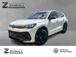 Weiß Gebraucht 2024 VW Tiguan R-line SUV | 49.280 €