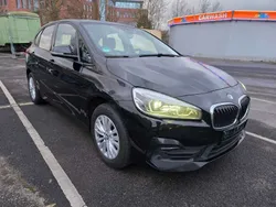 Schwarz Gebraucht 2021 BMW 218 Active Tourer Advantage Van / Kleinbus | 15.450 €