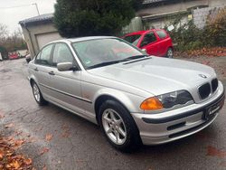 Silber Gebraucht 1999 BMW 316 Limousine | 2.000 € (Etwas zu teuer)