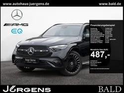 Metalliclack obsidianschwarz Gebraucht 2023 Mercedes GLC200 AMG SUV | 51.620 € (Fairer Preis)