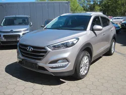 Grau Gebraucht 2016 Hyundai Tucson Premium SUV | 13.950 € (Guter Preis)