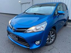 Blau Gebraucht 2013 Toyota Verso Van / Kleinbus | 6.390 € (Fairer Preis)