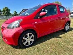 Rot Gebraucht 2006 Toyota Aygo Cool Kleinwagen | 1.200 € (Guter Preis)