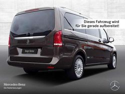 Braun Gebraucht 2018 Mercedes V220 Avantgarde Edition Van / Kleinbus | 37.500 € (Guter Preis)