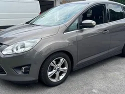 Grau Gebraucht 2012 Ford C-MAX Van / Kleinbus | 2.950 €