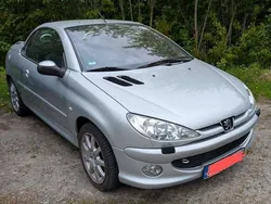 Gebraucht 2005 Peugeot 206 CC Platinum Cabrio | 2.699 € (Etwas zu teuer)