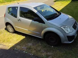 Silber Gebraucht 2009 Citroën C2 Kleinwagen | 1.200 €