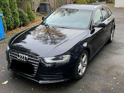 Schwarz Gebraucht 2012 Audi A4 Kombi | 9.500 € (Guter Preis)