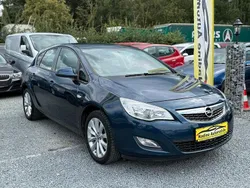 Blau Gebraucht 2012 Opel Astra Limousine | 3.500 € (Guter Preis)
