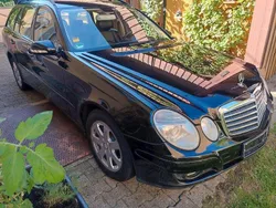 Blau Gebraucht 2008 Mercedes E200 Kombi | 6.990 €